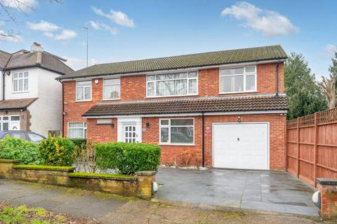 undefined, Lapstone Gardens, Kenton, Harrow, HA3