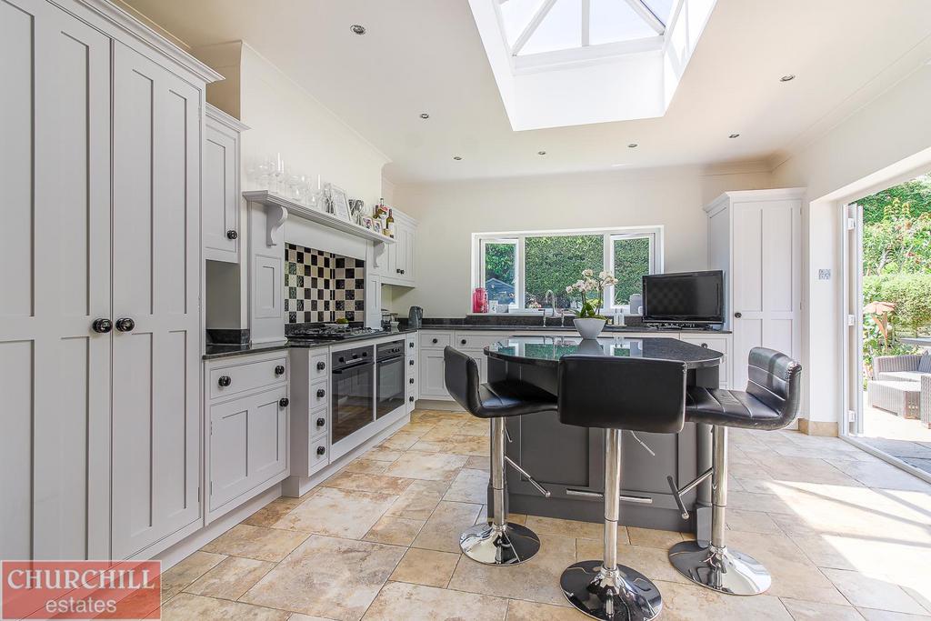 Kitchen5 (1 of 1).jpg