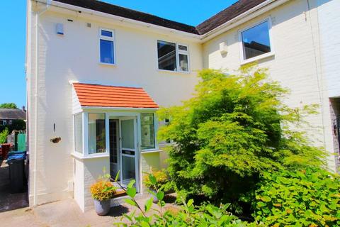 34 Rottingdene Drive, Manchester, M22 1PJ