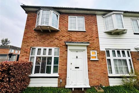 3 bedroom end of terrace house to rent, Yeomans Mews, Isleworth, TW7