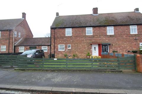 3 bedroom semi-detached house for sale, Queen Street., Lynemouth.