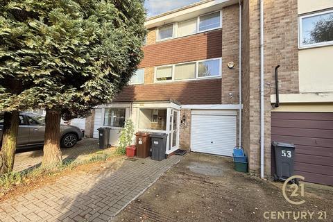 4 bedroom townhouse for sale, Wheatlands, HOUNSLOW TW5