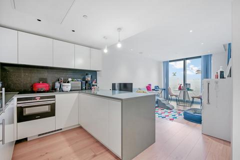 1 bedroom apartment for sale, Landmark Pinnacle, Marsh Wall, London, E14