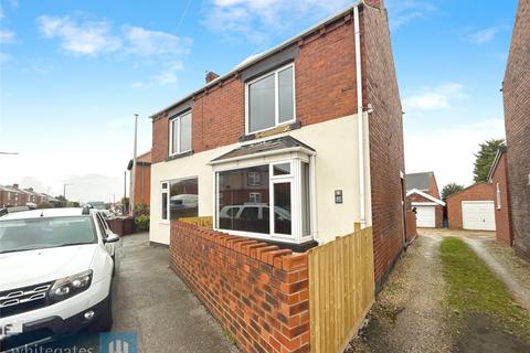 3 bedroom detached house for sale, Station Road, Royston, S71