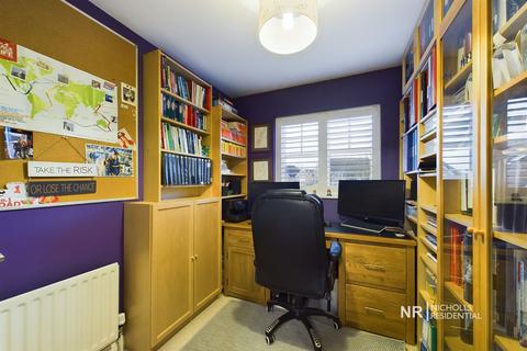 11 Charles Babbage Close, Chessington, KT9 2SA