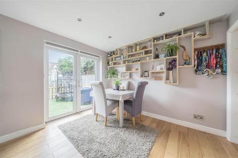 undefined, 17 Heron Drive, Shrewsbury, SY1 4UG