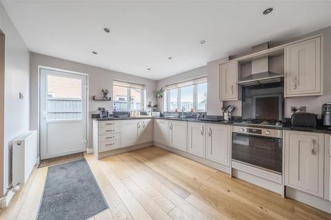 undefined, 17 Heron Drive, Shrewsbury, SY1 4UG