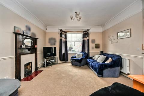 4 bedroom semi-detached house for sale, Ringwood Road, Eastbourne