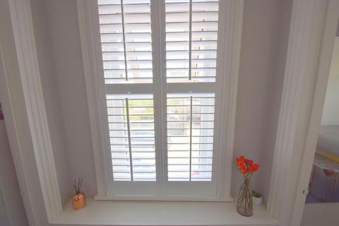 87c Bourne Avenue, Windsor, SL4 3JR