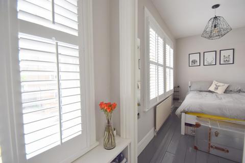 87c Bourne Avenue, Windsor, SL4 3JR