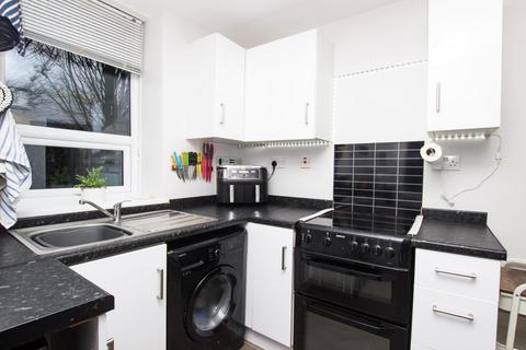 11 Haldane Road, Darwen, BB3 0AE