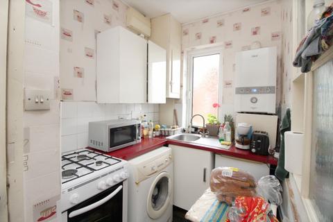 1 bedroom flat for sale, St. Johns Avenue, Bridlington, YO16 4NL