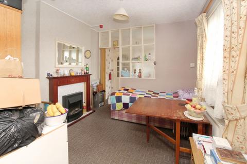 1 bedroom flat for sale, St. Johns Avenue, Bridlington, YO16 4NL