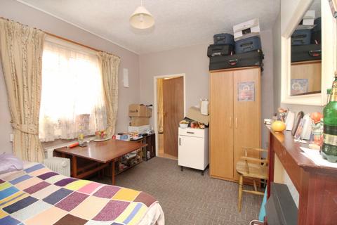 1 bedroom flat for sale, St. Johns Avenue, Bridlington, YO16 4NL