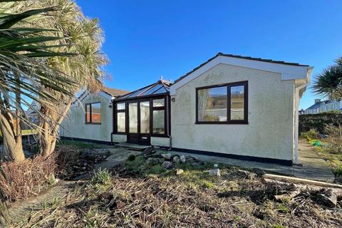 3 bedroom bungalow for sale, Chelford Close, Rhosneigr, Isle of Anglesey, LL64