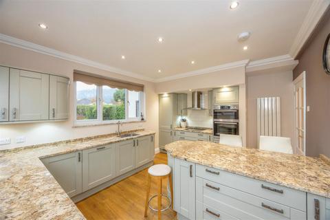 3 bedroom detached house for sale, Abbey Lane, Beauchief, Sheffield