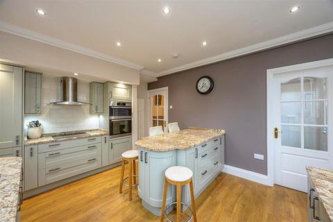 181 Abbey Lane, Sheffield, S8 0BS
