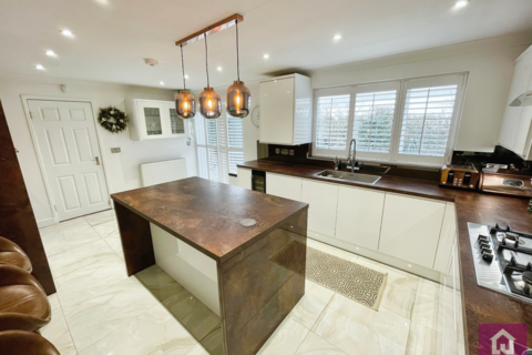 4 bedroom semi-detached house for sale, Greenlands, Tattenhall, Chester, Cheshire, CH3