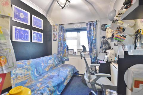 35 Garrard Road, Slough, SL2 2QN