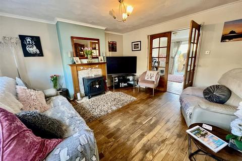 4 bedroom detached house for sale, Twinsburn Road, Heighington Village, Newton Aycliffe