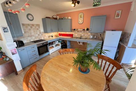 4 bedroom detached bungalow for sale, Osmaston Road, Stourbridge, DY8 2AN