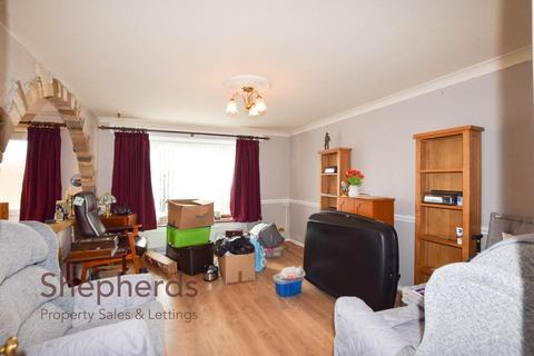 1 Woodford Court, Waltham Abbey, EN9 3HX