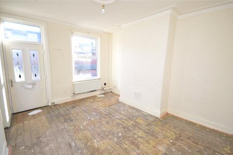 2 bedroom terraced house for sale, Clovelly Avenue, Leeds, West Yorkshire