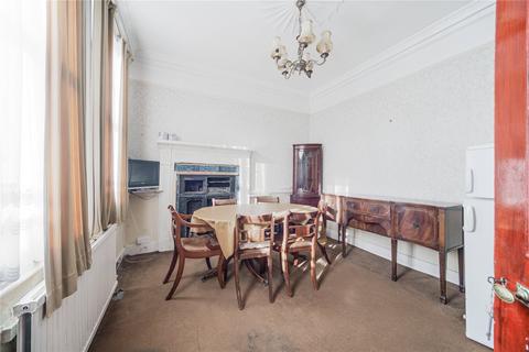 5 bedroom semi-detached house for sale, Bowes Road, London, N13