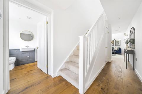 2 bedroom end of terrace house for sale, Birtley Road, Guildford GU5