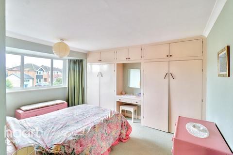 19 Hobart Close, Mickleover, Derby, DE3 9LJ