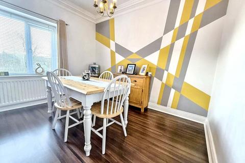 6 Brack Terrace, Gateshead, NE10 0TT