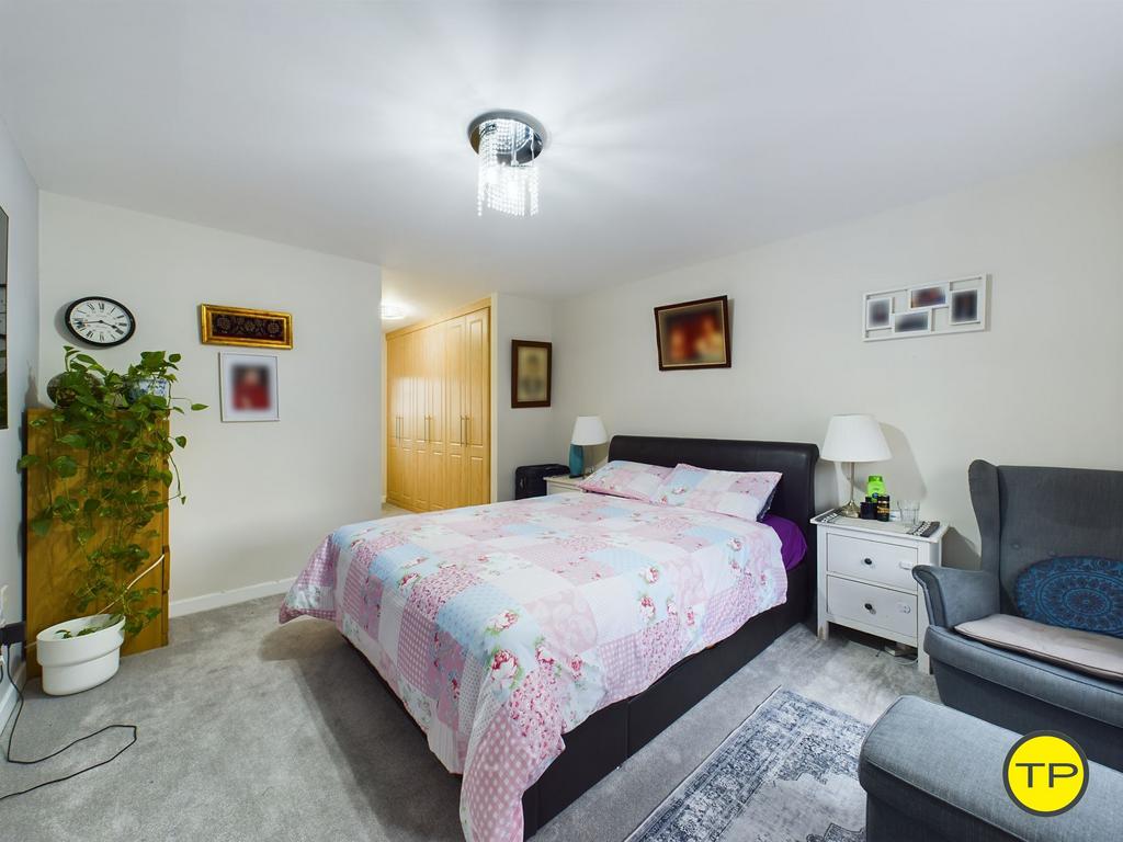 Main bedroom