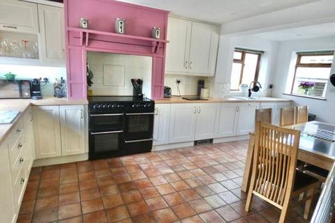 4 bedroom detached house for sale, The Birches, Stoke-On-Trent ST10