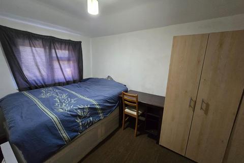 3 bedroom house to rent, Jervis Avenue, Enfield