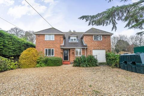 4 bedroom detached house for sale, Headley,  Berkshire,  RG19