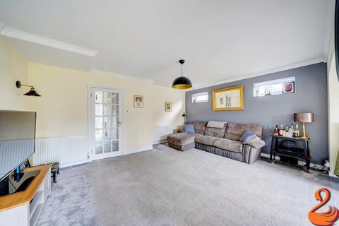 4 bedroom detached house for sale, Main Street, Offenham, Evesham