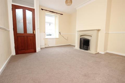 2 bedroom terraced house to rent, Perry Street Darwen BB3 3DG