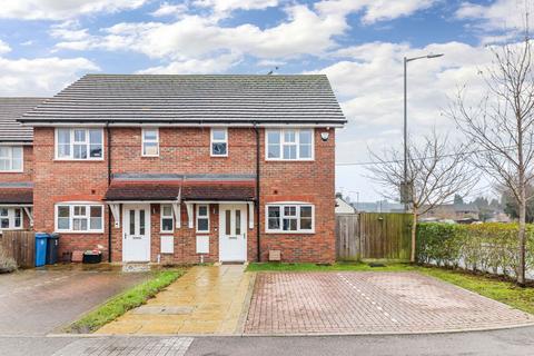 1 Ash Grove, Chesham, HP5 2FU