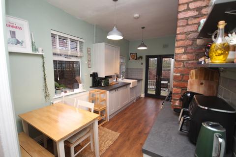 3 bedroom terraced house for sale, Wesley Street, Stretford, M32 0GL