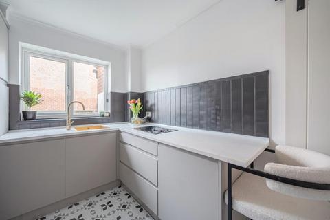 1 bedroom end of terrace house for sale, Newbury,  Berkshire,  RG14