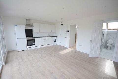 1 bedroom flat to rent, Watford Way, London NW4