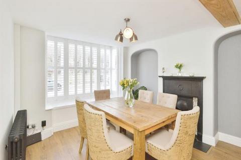 3 bedroom terraced house for sale, High Street, Stony Stratford, Milton Keynes