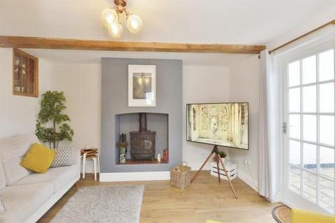 3 bedroom terraced house for sale, High Street, Stony Stratford, Milton Keynes