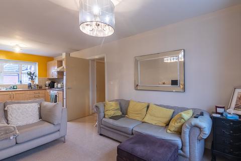 2 bedroom flat for sale, Tanyard Place, Shifnal TF11