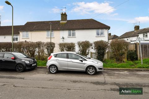 2 bedroom end of terrace house to rent, Sunny Way, London N12