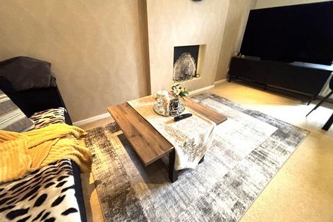 1 bedroom apartment to rent, Heron Grove, Leeds, West Yorkshire, LS17