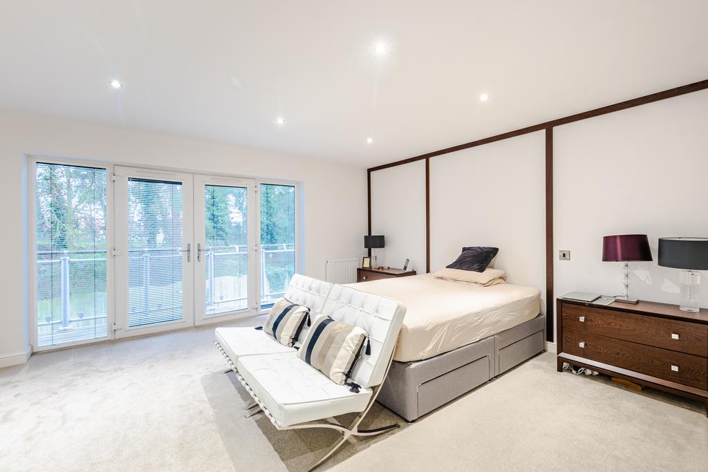 Bedroom1a