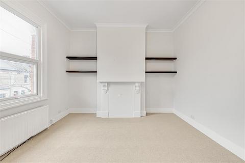 1 bedroom maisonette for sale, Southfields Road, SW18