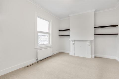 1 bedroom maisonette for sale, Southfields Road, SW18