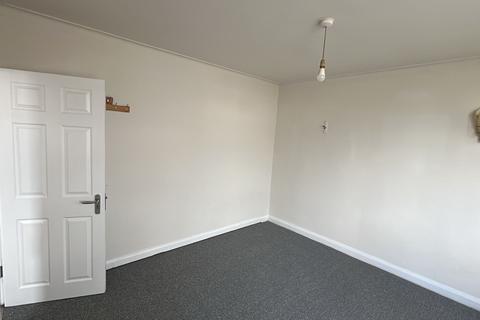 1 bedroom in a house share to rent, Leaver Gardens, Greenford UB6